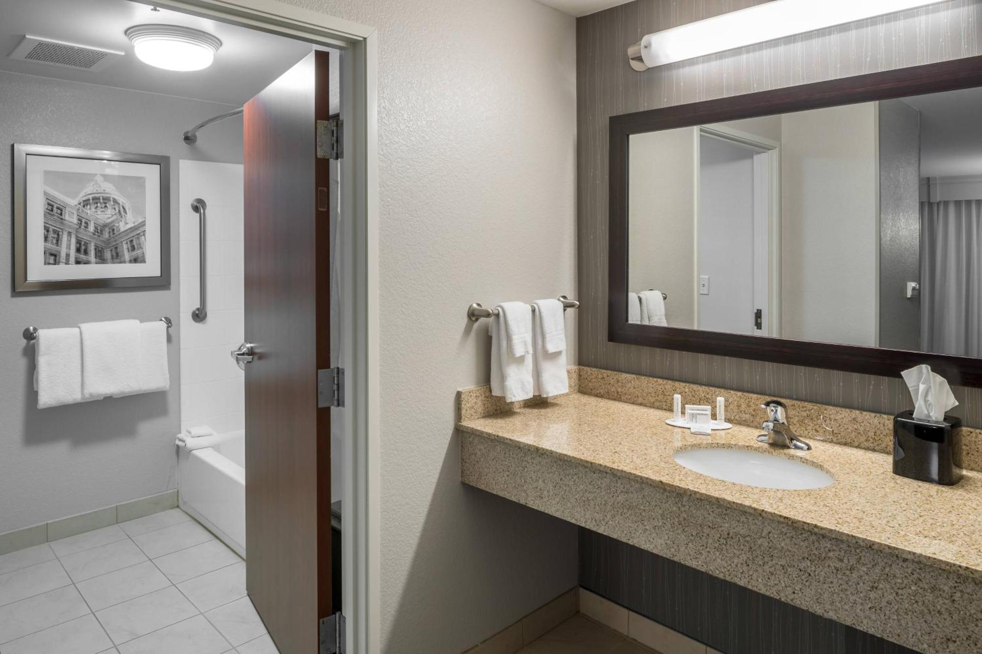 Courtyard By Marriott Austin Parmer Tech Ridge Dış mekan fotoğraf